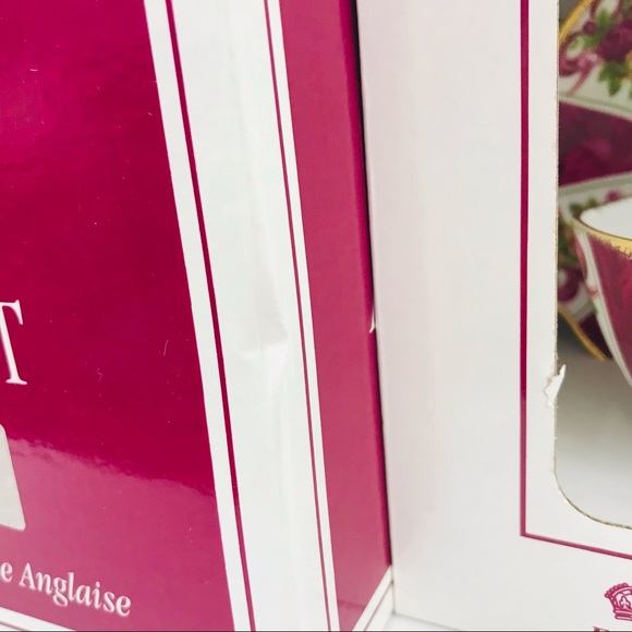 Royal Albert Old County Roses Ruby Celebration Teacup and Saucers - Picture 13 of 13